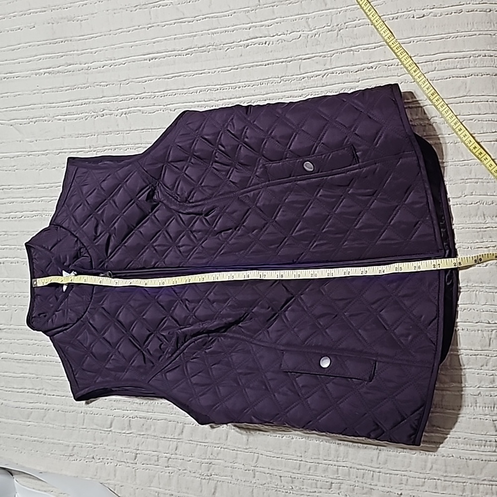 Lightweight puffer vest - Picture 6 of 7